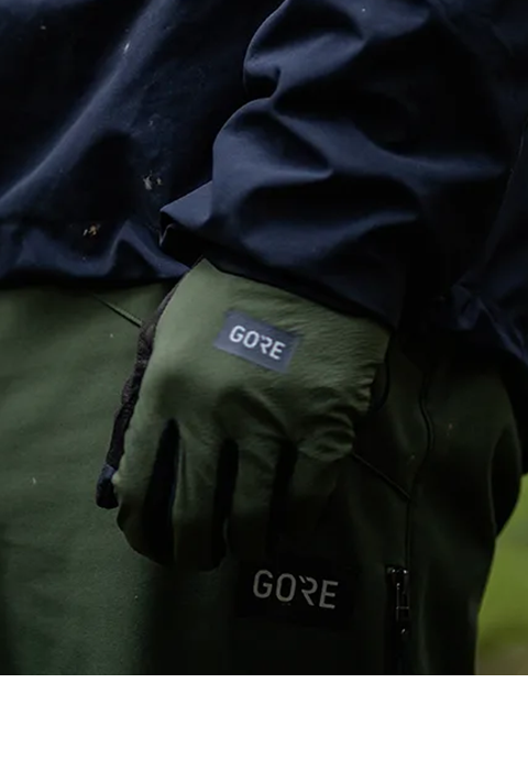 #글러브: 손끝 컨디션을 지키는 보호 장비