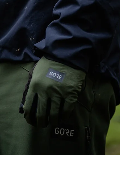 #글러브: 손끝 컨디션을 지키는 보호 장비